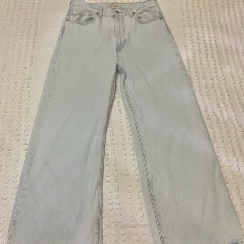 Levi’s Ribcage Jeans